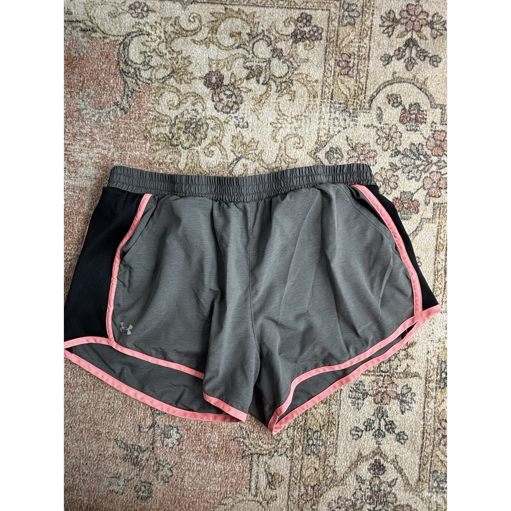 Under‎ Armor Shorts Athletic Gray & Pink Size Tag Removed  0166